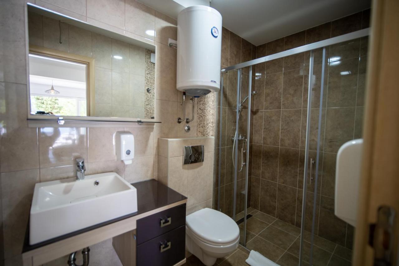 Apartments Edera Tivat Exterior foto