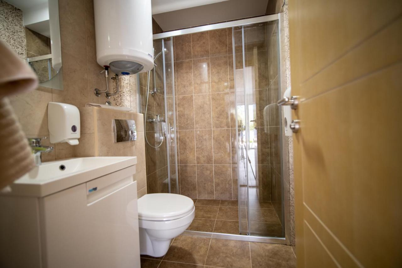 Apartments Edera Tivat Exterior foto