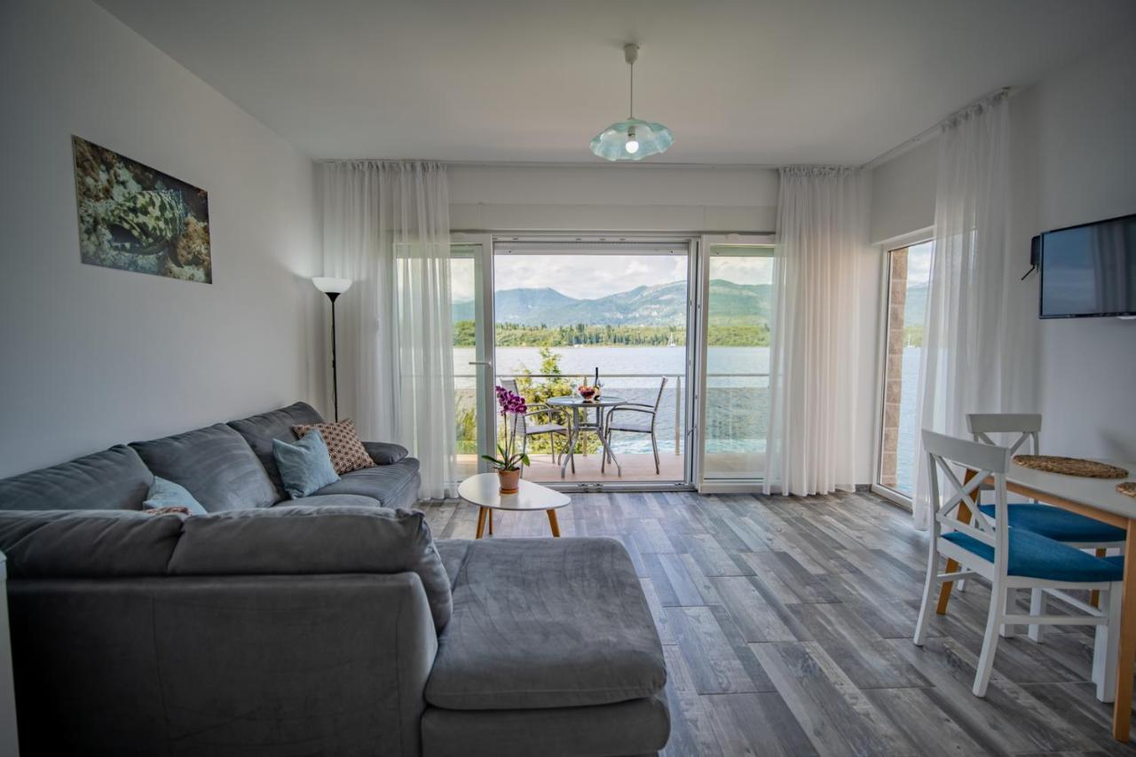 Apartments Edera Tivat Exterior foto